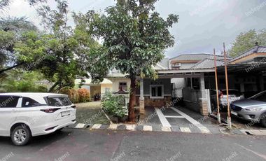Rumah 2 lantai Huk di Taman Kenari Nusantara Cibubur
