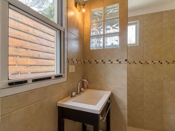 CASA EN VENTA APTO CREDITO EN  MASCHWITZ PRIVADO