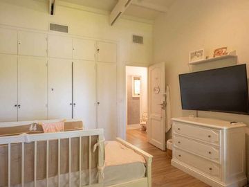Excelente Casa con amarra prop, en Santa Catalina