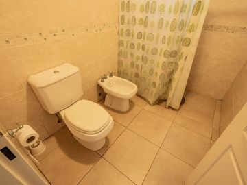 Venta Casa 4 amb Pileta  Barrio La Arboleda Garin