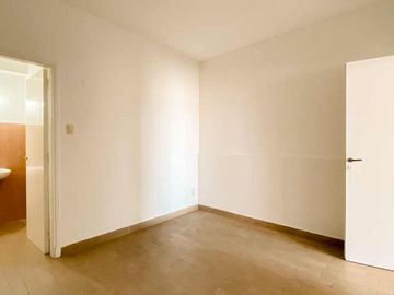 VENTA DEPOSITO CON OFICINAS QUINCHO 730 M2 PUERTO