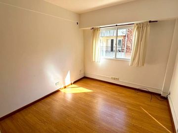 DEPARTAMENTO 3 AMB EN VENTA ADROGUE CON COCHERA