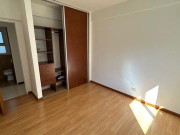 DEPARTAMENTO 3 AMB EN VENTA ADROGUE CON COCHERA