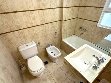 DEPARTAMENTO 3 AMB EN VENTA ADROGUE CON COCHERA