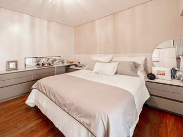Venta depto 5 amb Piso Caballito dos coch Unico
