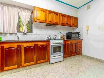 VENTA CASA 2 A 3 dormitos- VISTA ALEGRE -