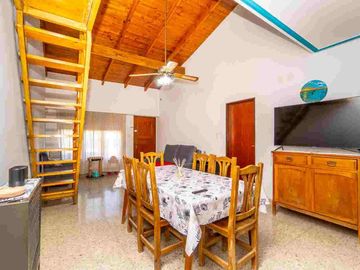 VENTA CASA 2 A 3 dormitos- VISTA ALEGRE -