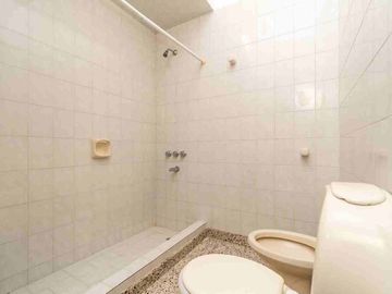 VENTA CASA 2 A 3 dormitos- VISTA ALEGRE -