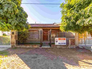 VENTA CASA 2 A 3 dormitos- VISTA ALEGRE -