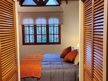 Venta PH 4 ambientes, pileta, jardín, Hurlingham