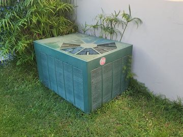 Venta PH 4 ambientes, pileta, jardín, Hurlingham