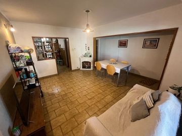 VENTA CASA 4 AMB - APTO CREDITO - EL PALOMAR