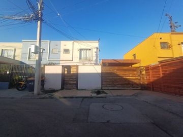CASA 3 D 3 B IDEAL PARA FAMILIA