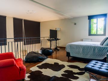 EXCELENTE CASA EN VENTA EN BARRIO RINCON DE CHACRAS