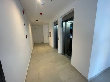 VENTA MONOAMBIENTE AMPLIO A ESTRENAR CENTRO NQN