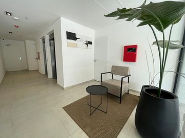 VENTA MONOAMBIENTE AMPLIO A ESTRENAR CENTRO NQN