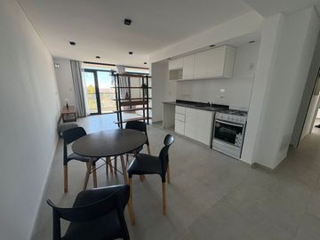 VENTA MONOAMBIENTE AMPLIO A ESTRENAR CENTRO NQN