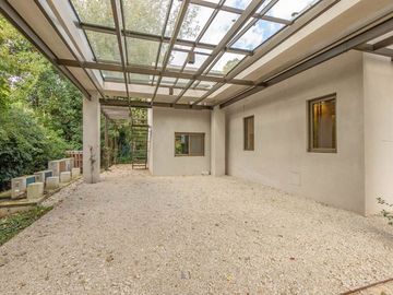 VENTA casa moderna a estrenar  Highland Park Pilar