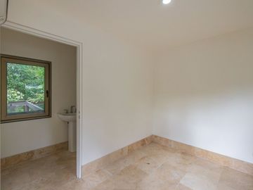 VENTA casa moderna a estrenar  Highland Park Pilar
