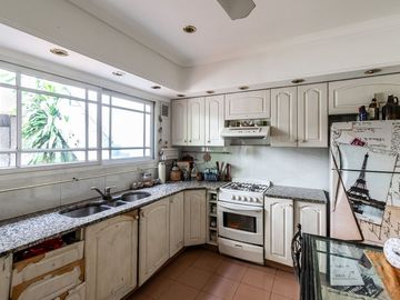 VENTA CASA V. DEVOTO 5AMB. TERRAZA QUINCHO PILETA
