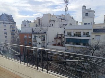 VENTA 3 AMBIENTES CON BALCON CABALLITO