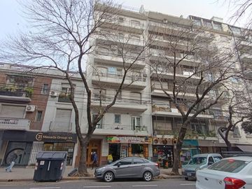 VENTA 3 AMBIENTES CON BALCON CABALLITO
