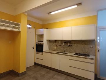 VENTA 3 AMBIENTES CON BALCON CABALLITO