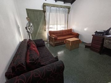 VENTA LOTE 285 mts2 CASA A REFACCIONAR O DEMOLER !