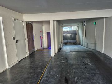 SEMIPISO-PISO 11 