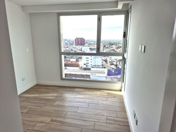 SEMIPISO-PISO 11 