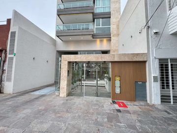 SEMIPISO a Estrenar! 62 m2-Amenities-CATEGORIA!!