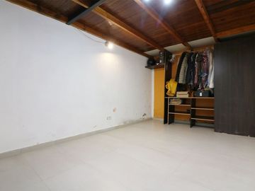 VENTA DE PH CINCO AMBIENTES EN VILLA CRESPO