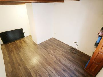 VENTA DE PH CINCO AMBIENTES EN VILLA CRESPO