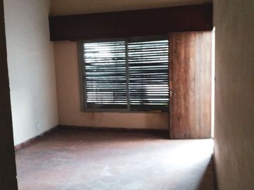 CASA 3 AMBIENTES VENTA HURLINGHAM GRAN PARQUE