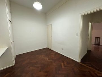 VENTA Dpto 3 Ambientes + Escritorio