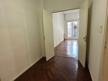 VENTA Dpto 3 Ambientes + Escritorio