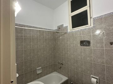 VENTA Dpto 3 Ambientes + Escritorio
