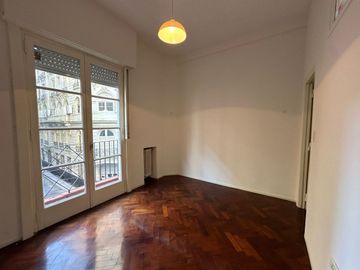 VENTA Dpto 3 Ambientes + Escritorio