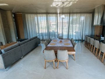 Casa en Venta en B° Privado Entre Vides, Tupungato