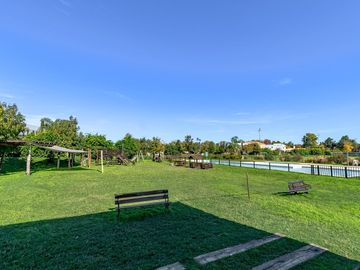 Venta Casa 6 ambientes con Pileta en Ayres Plaza