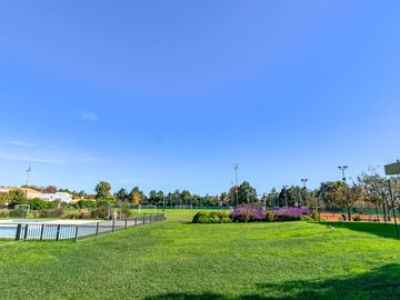 Venta Casa 6 ambientes con Pileta en Ayres Plaza
