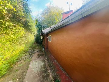 Venta Casa Del Viso con piscina jardín frutales.