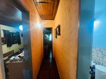 Venta Casa Del Viso con piscina jardín frutales.
