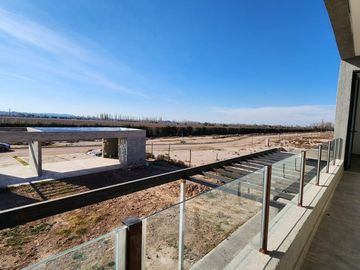 VENTA Casa 3 dormitorios en Lujan de Cuyo