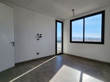 VENTA Casa 3 dormitorios en Lujan de Cuyo
