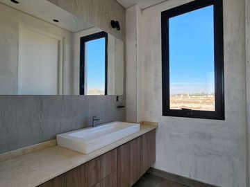 VENTA Casa 3 dormitorios en Lujan de Cuyo