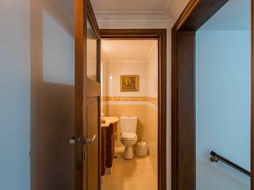 VENTA Casa en San Isidro con jardín y pileta