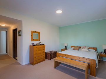 VENTA Casa en San Isidro con jardín y pileta