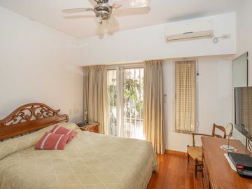 VENTA PH TIPO CASA JARDIN PILETA COCHERA EXCELENTE