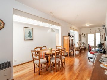 VENTA PH TIPO CASA JARDIN PILETA COCHERA EXCELENTE